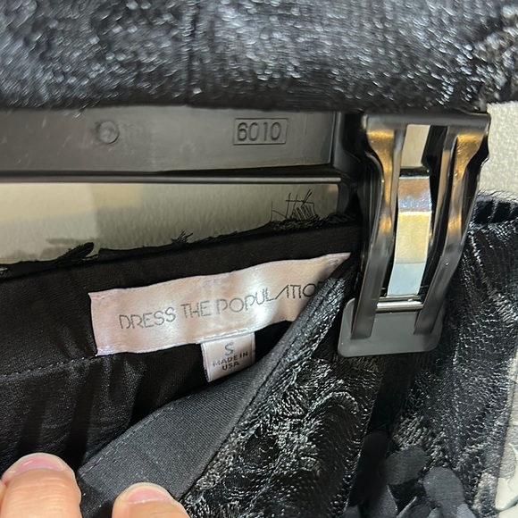 Dress The Population Black Lace Two Piece Lace Crop Top & Midi Skirt Size Small - Picture 4 of 16